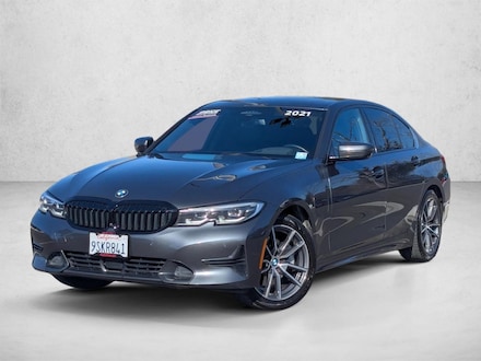 2021 BMW 330e xDrive Sedan