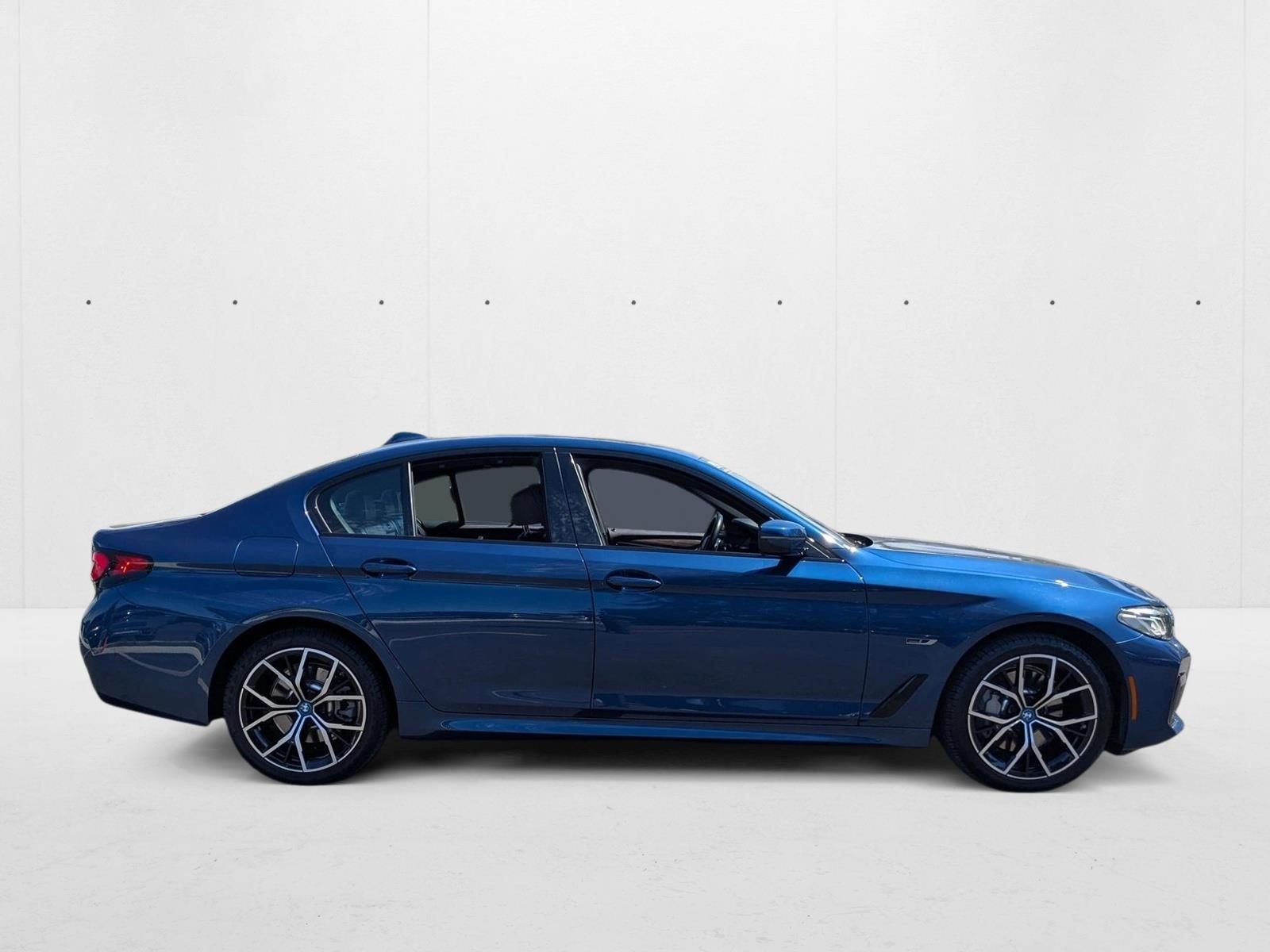 2023 Bmw 530e xDrive photo 3