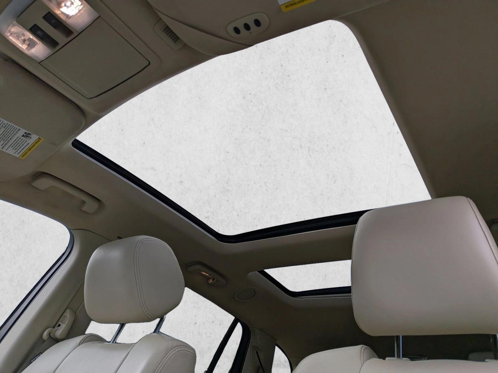 2013 Lincoln MKT EcoBoost - Photo 16