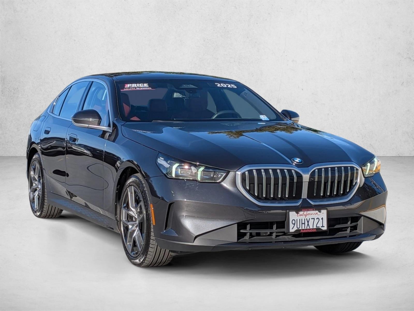 2026 BMW 530i photo 2