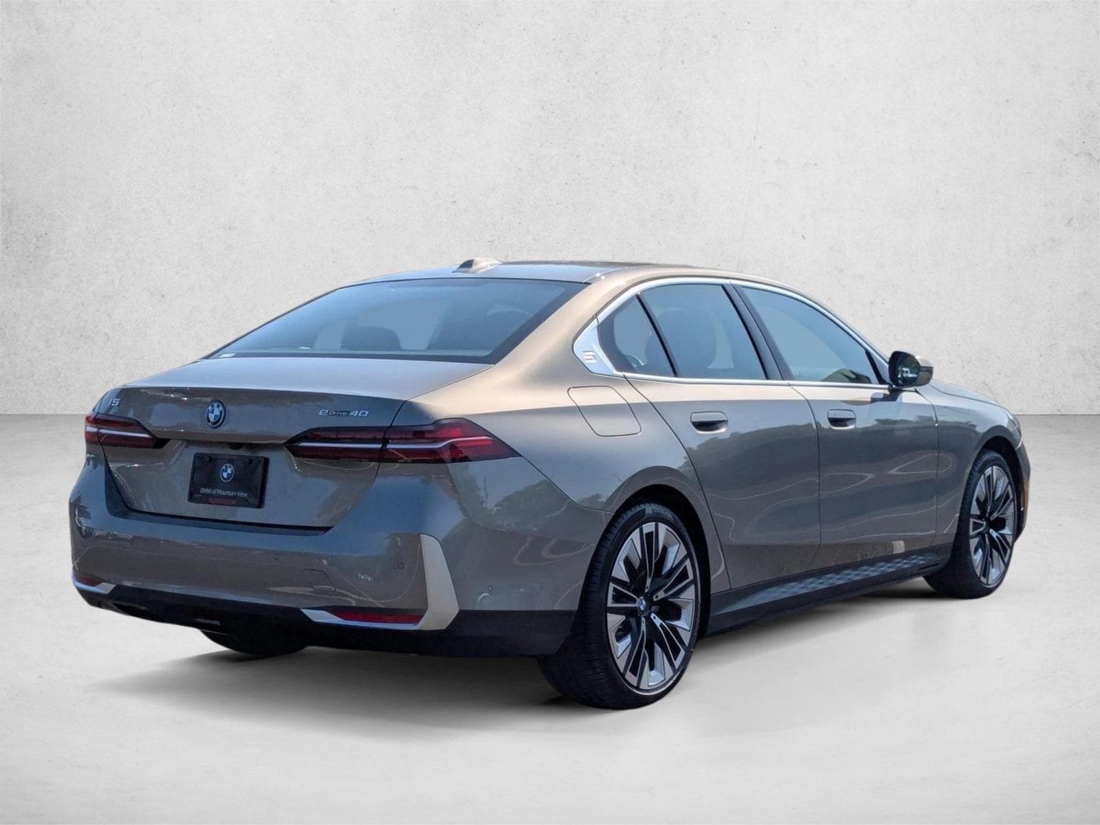 Used 2025 BMW i5 40 with VIN WBY33FK08SCU71365 for sale in Mountain View, CA