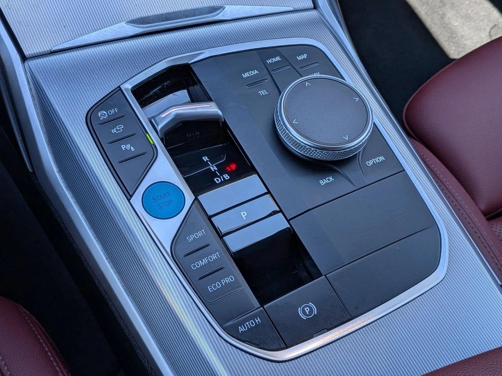 2023 BMW i4 35 - Photo 11
