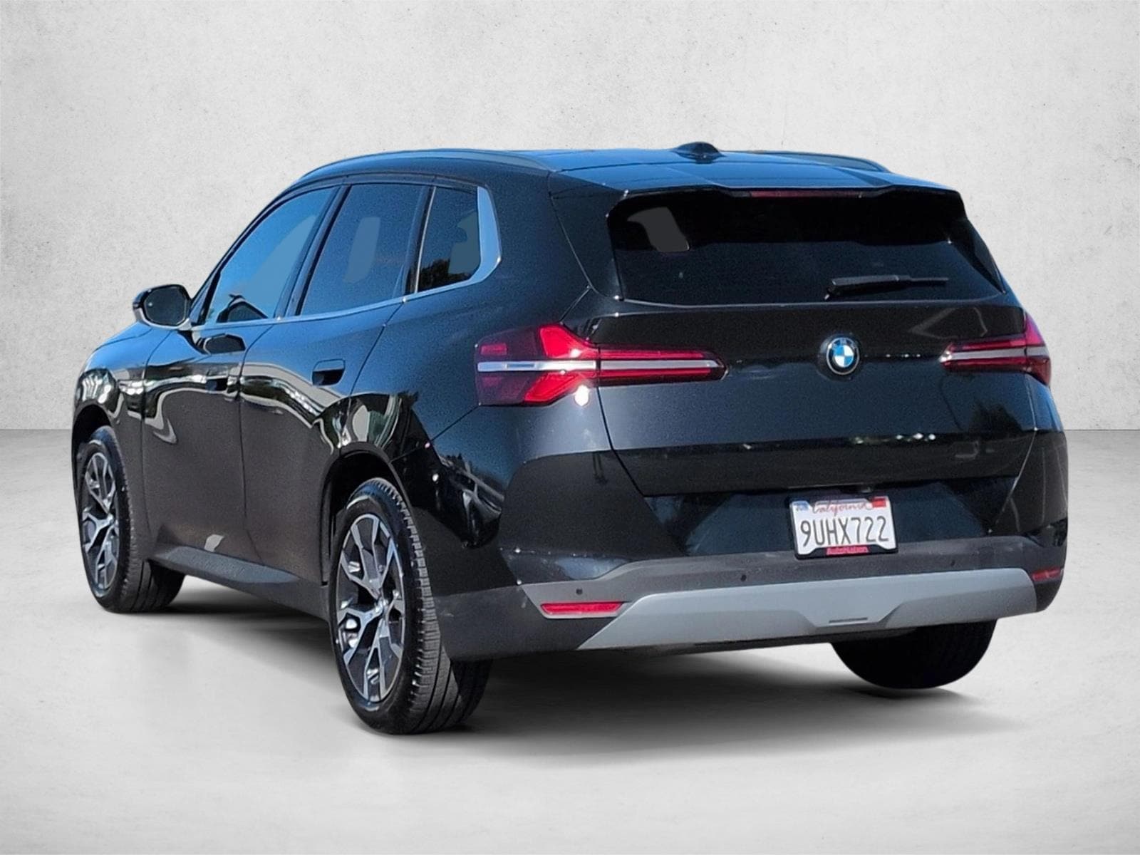 2025 BMW X3 30 xDrive photo 3