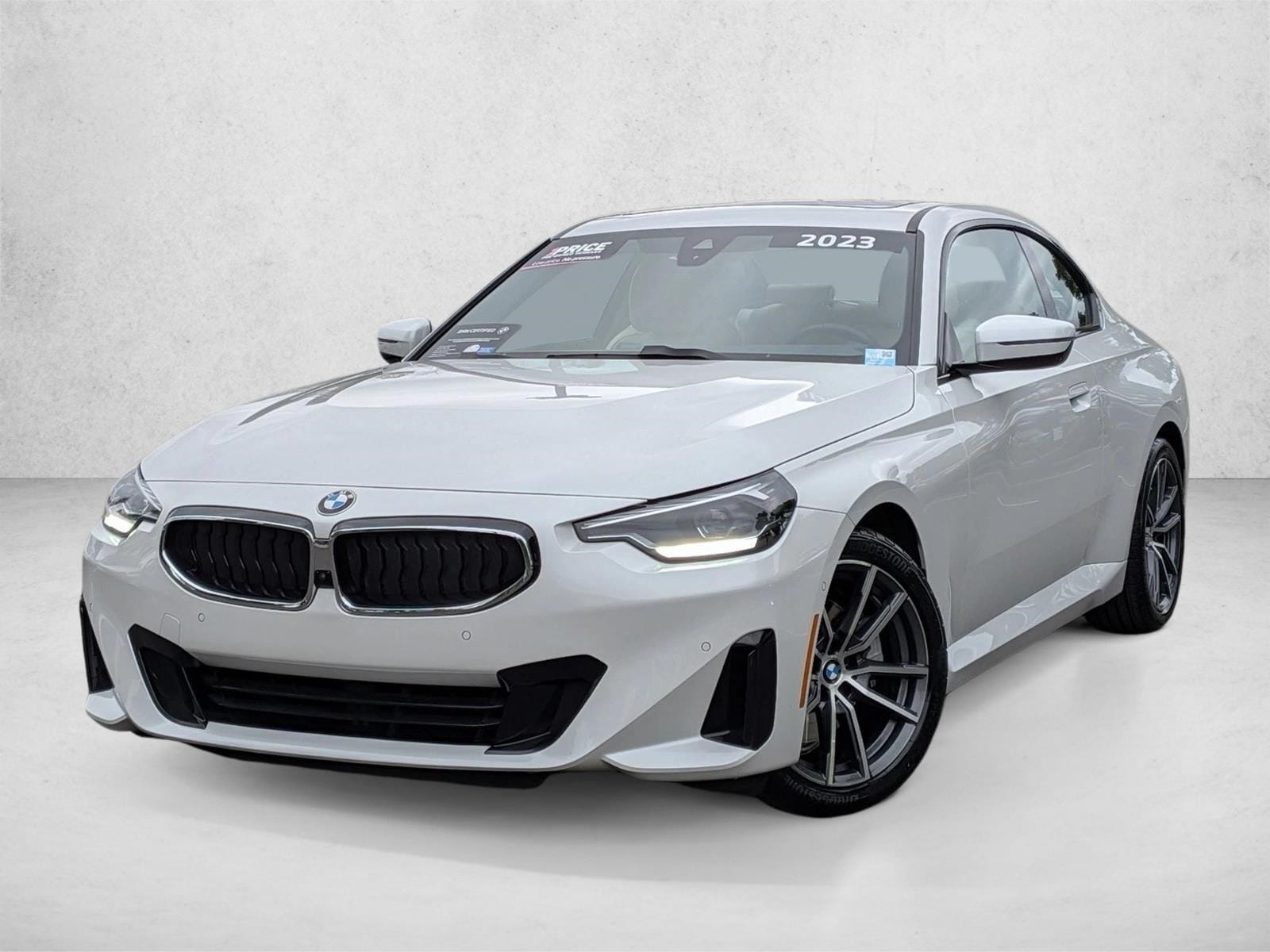 2023 BMW 2 Series 230i Coupe's photo