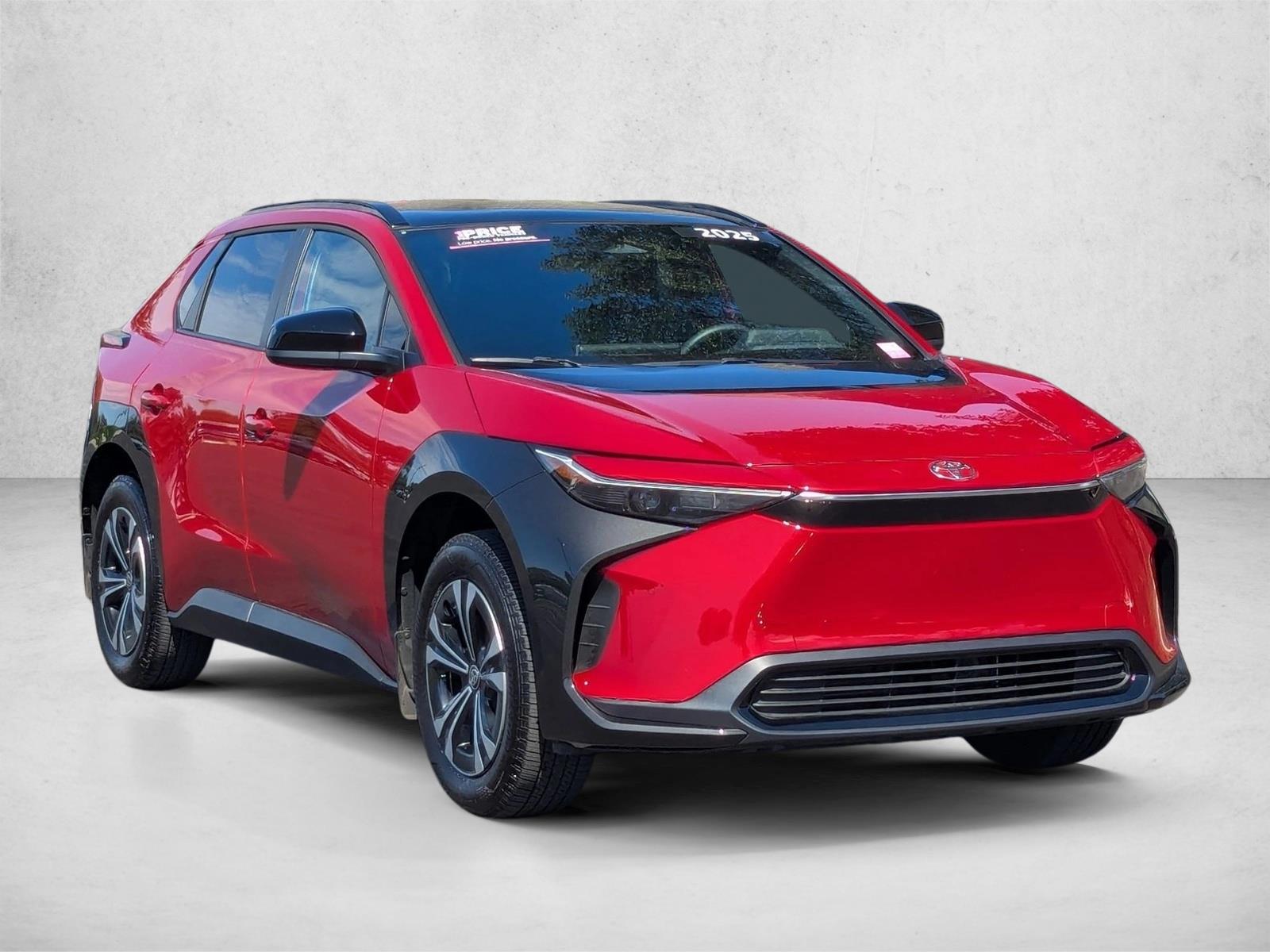 2025 Toyota bZ4X XLE photo 3