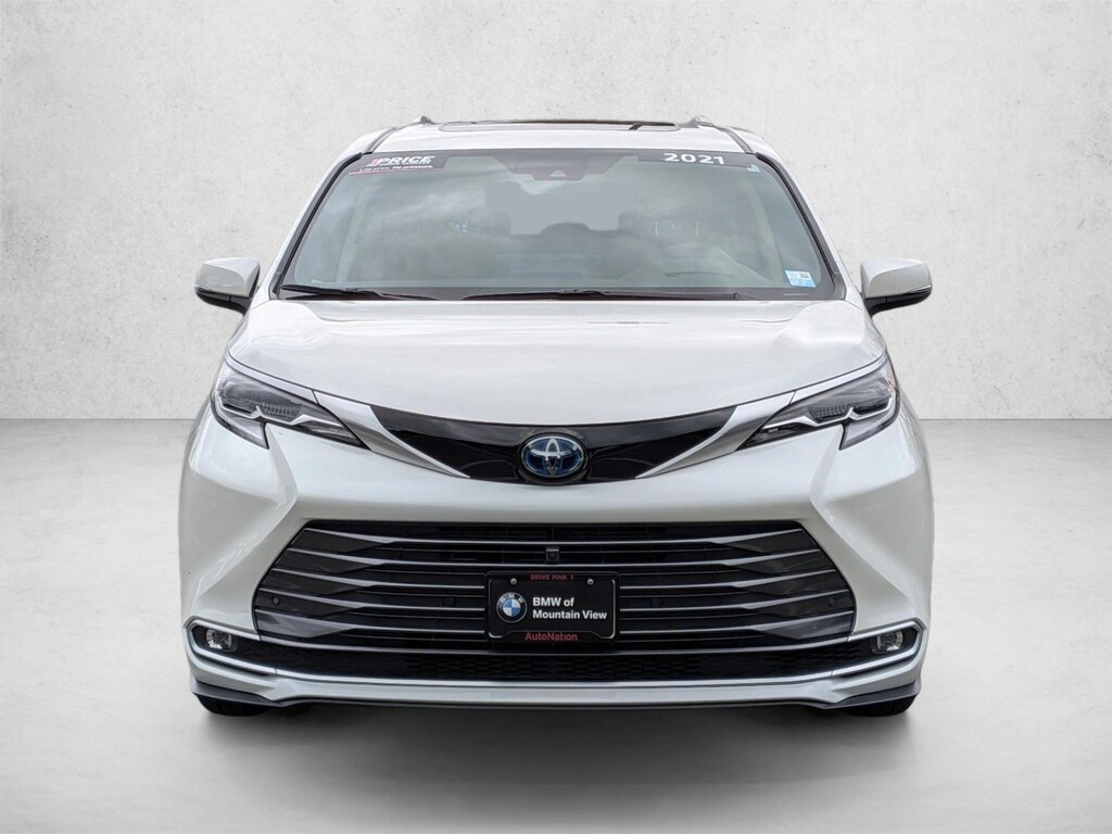 Used 2021 Toyota Sienna Van