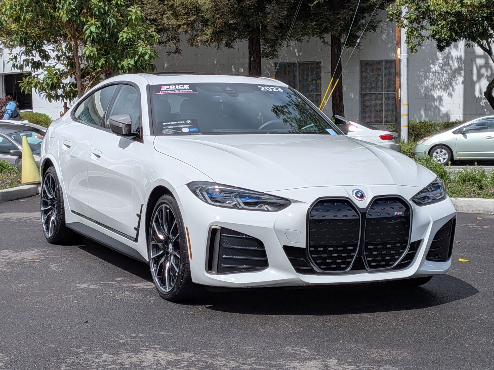 2023 BMW i4 M50 photo 2