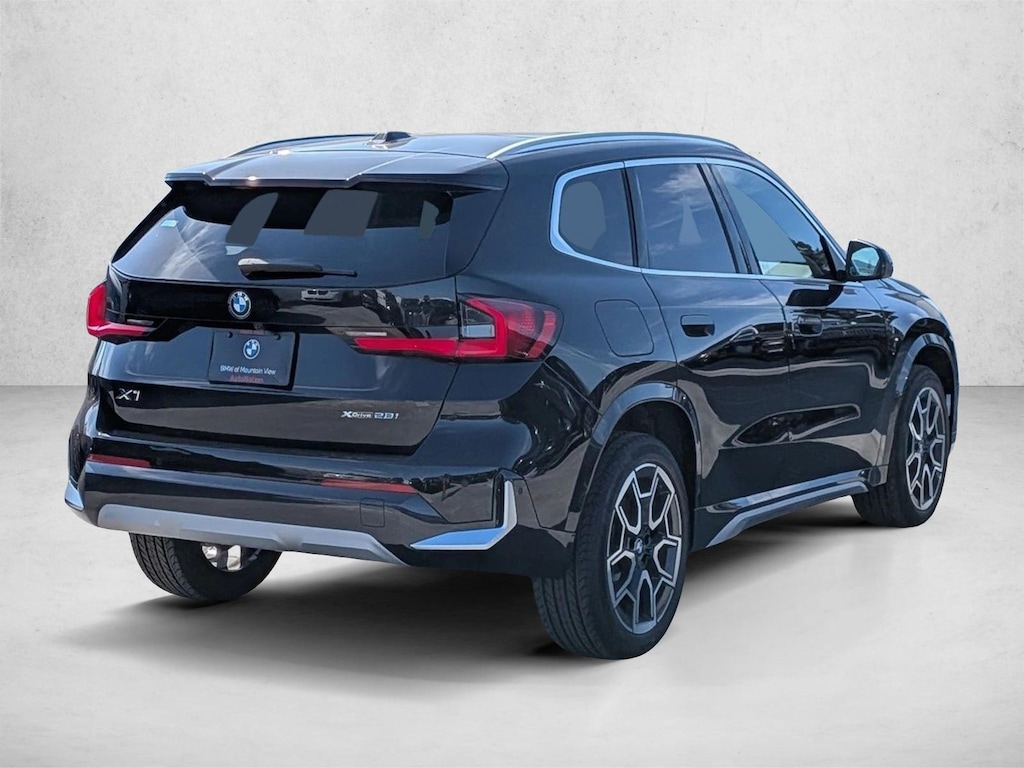 New 2026 BMW X1 xDrive28i SUV