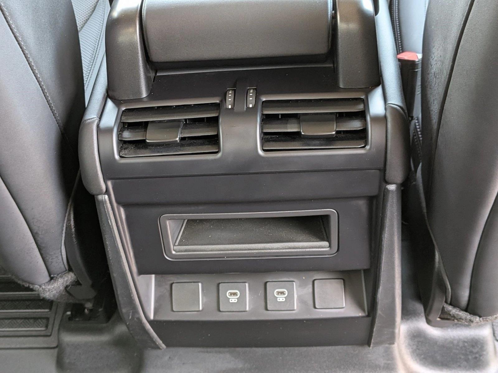 2025 Land Rover Defender S - Photo 18
