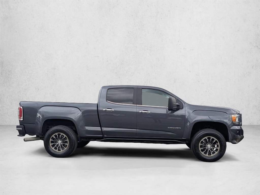 Used 2017 GMC Canyon SLE Truck Crew Cab