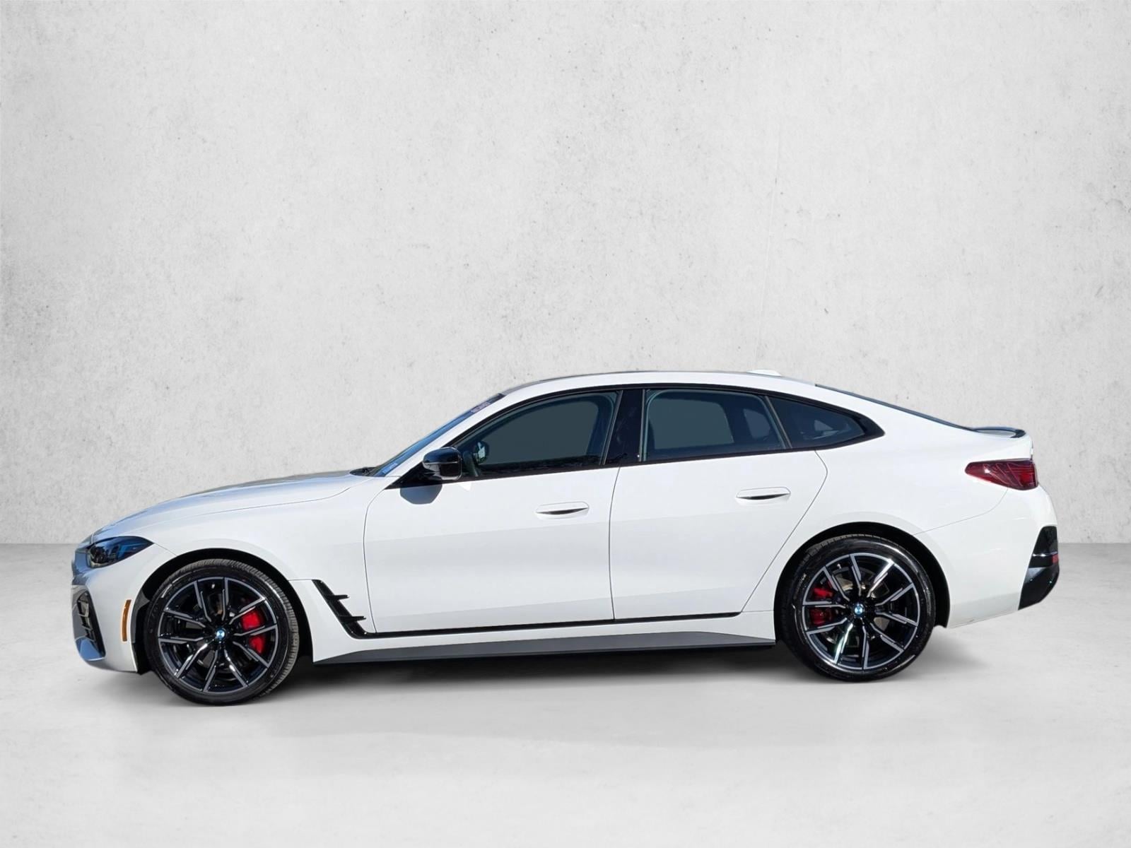 2025 BMW i4 40 - Photo 9
