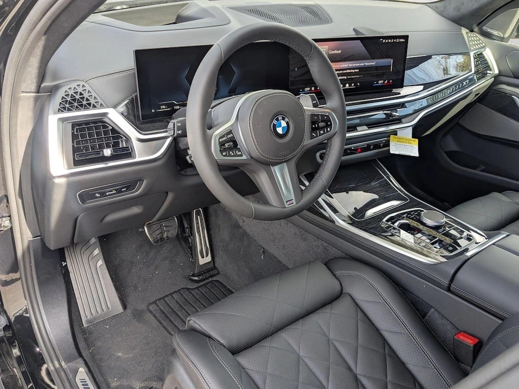 New 2026 BMW X7 xDrive40i SUV