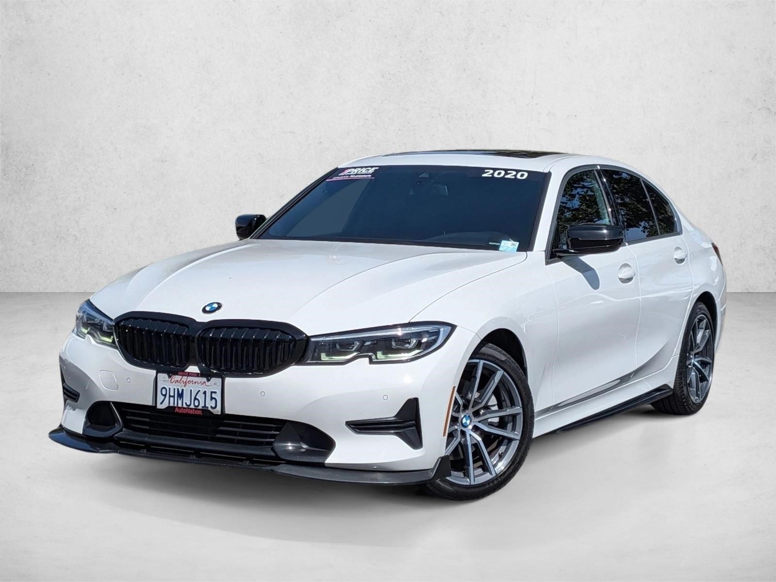 2020 BMW 3 Series 330i Sedan's photo