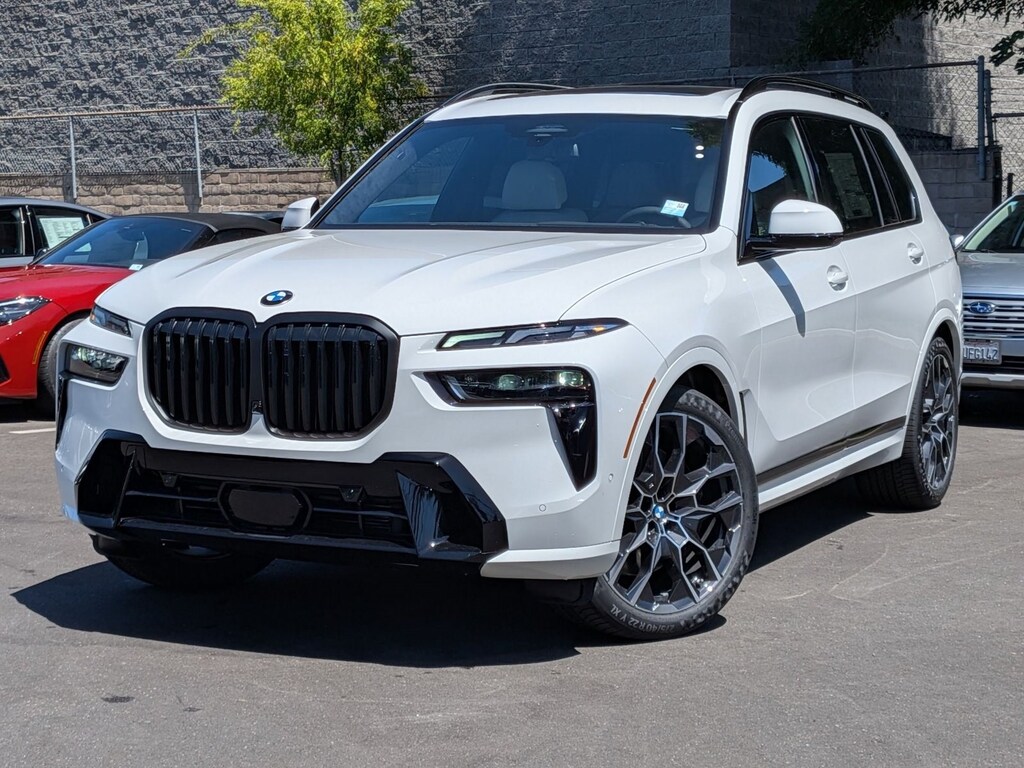 New 2027 BMW X7 xDrive40i SUV