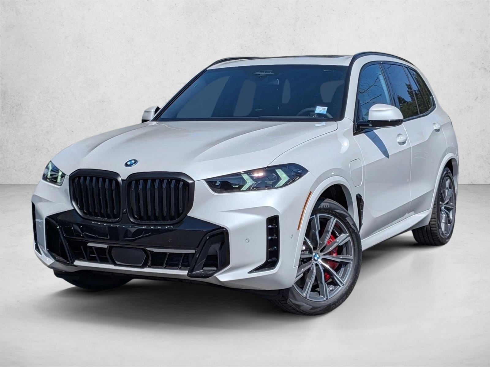 2026 BMW X5 xDrive50e's photo