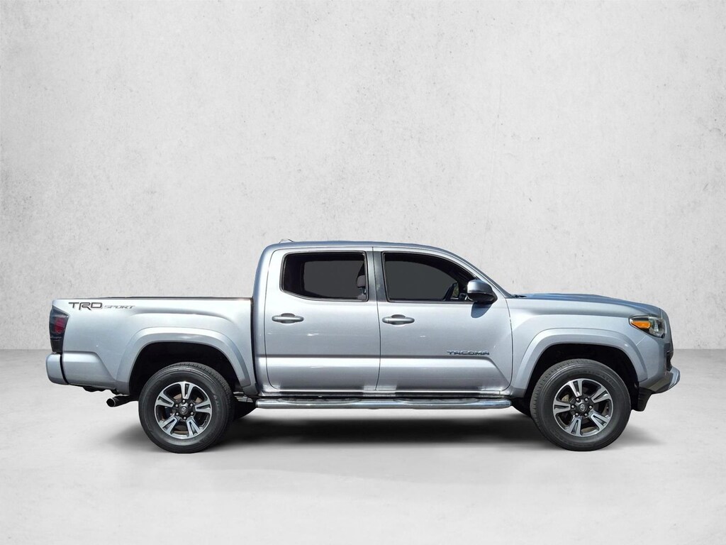 Used 2016 Toyota Tacoma Truck Double Cab