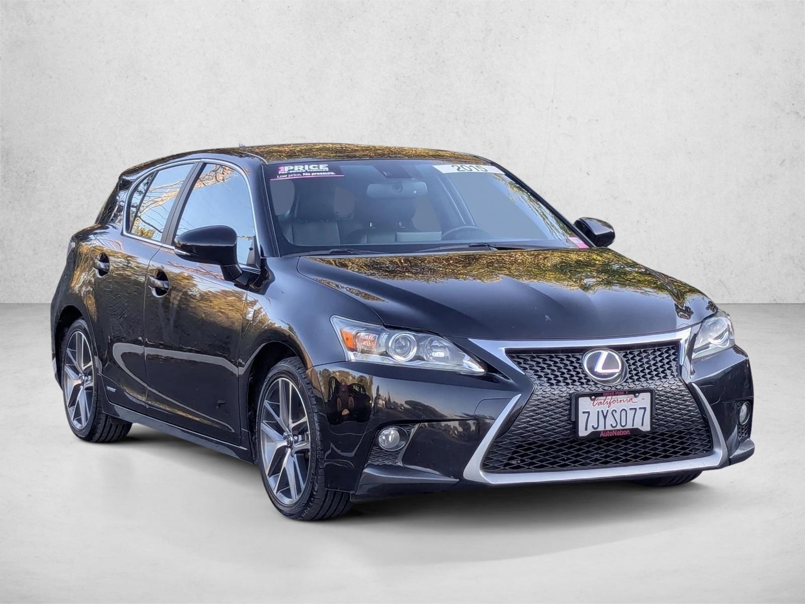 2015 Lexus CT 200h photo 3