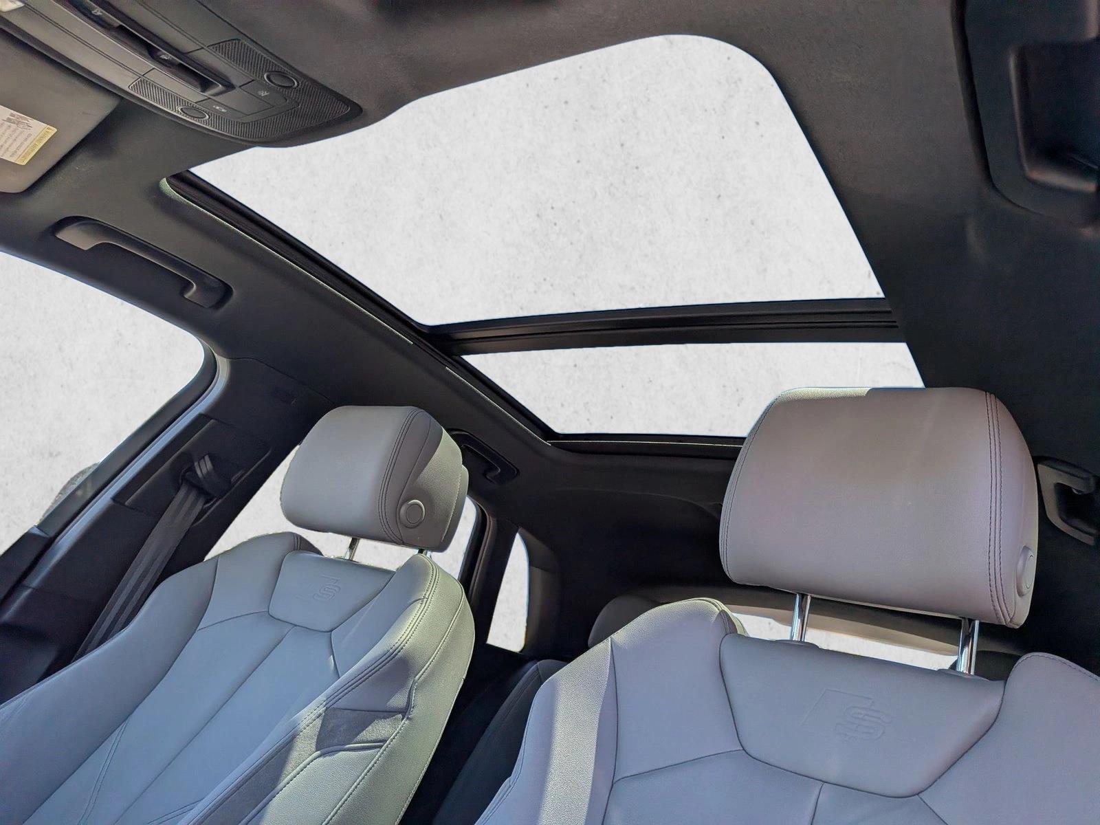 2021 Audi Q3 S Line Premium Plus - Photo 16