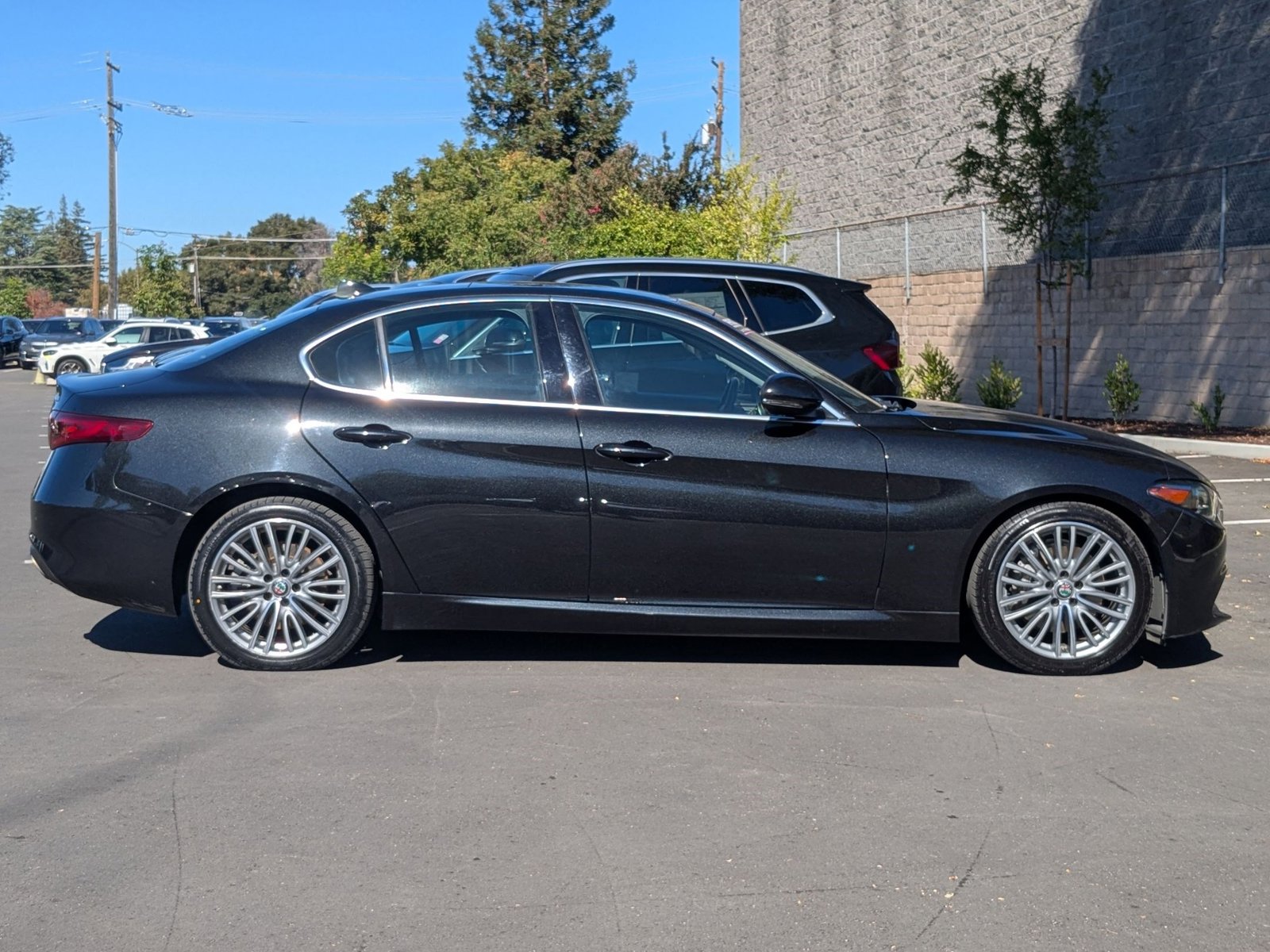 2018 Alfa Romeo Giulia Ti photo 4