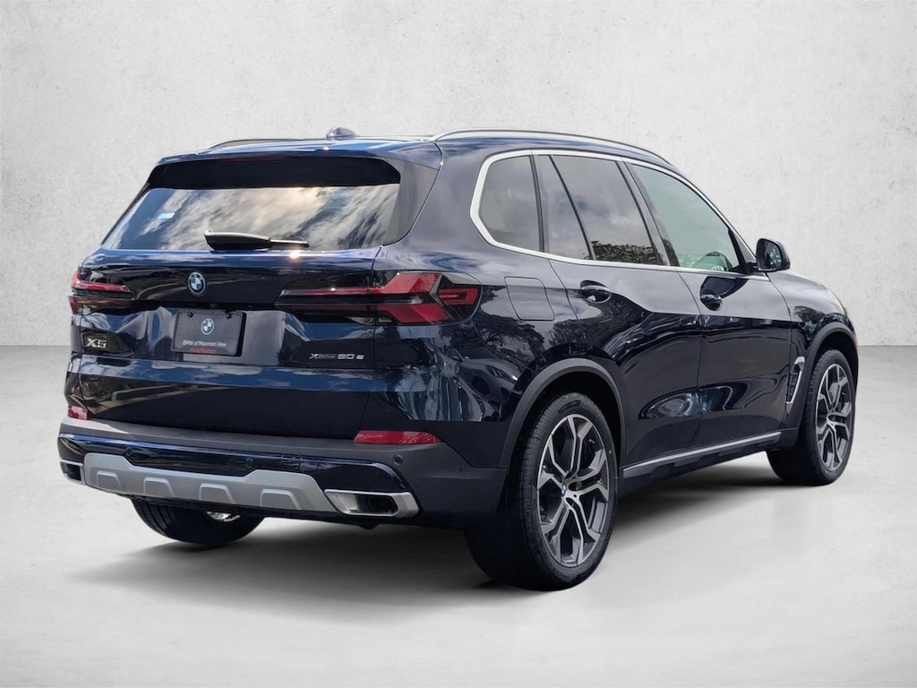 New 2026 BMW X5 PHEV xDrive50e SUV