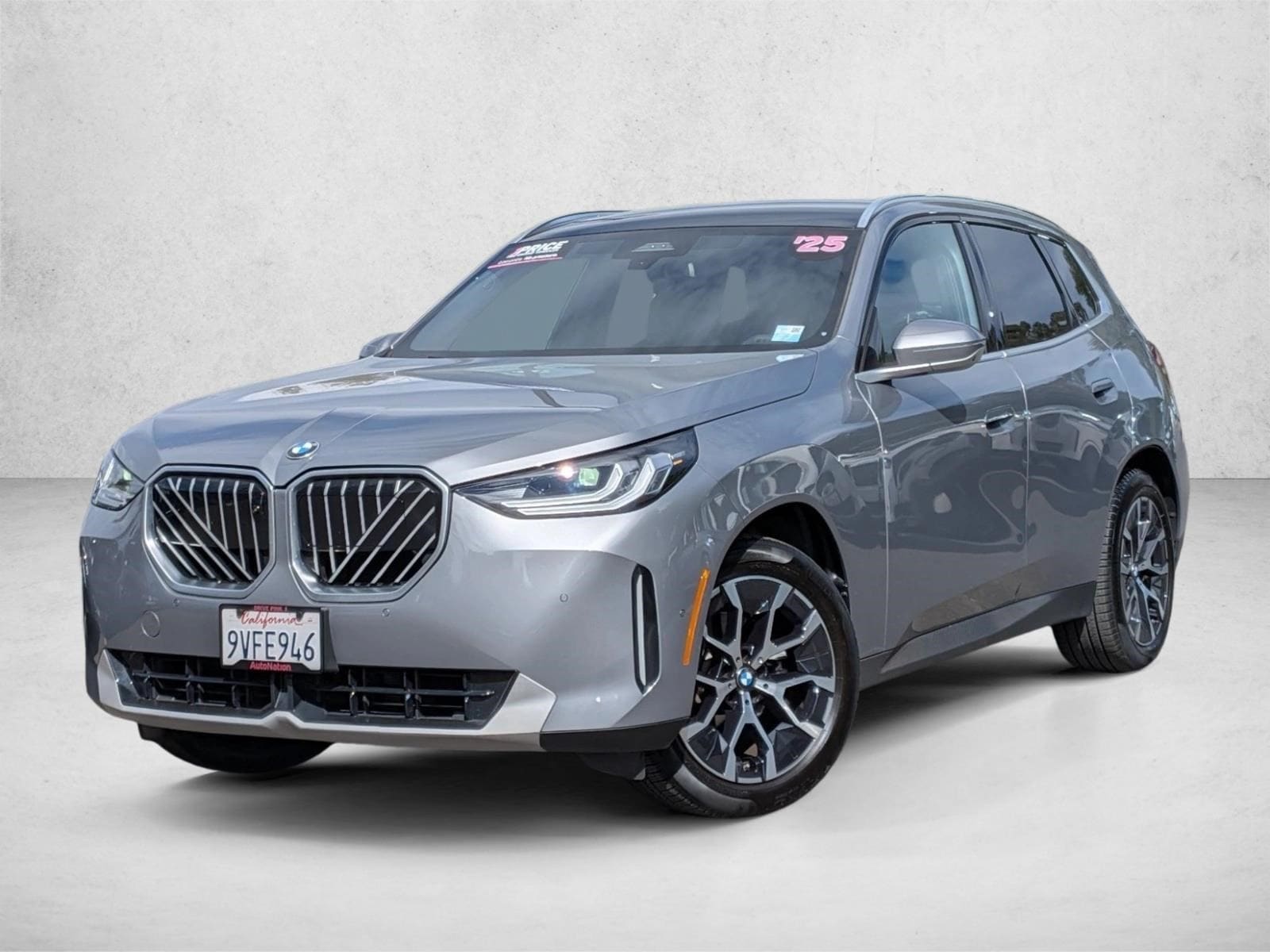 2025 BMW X3 30 XDRIVE's photo