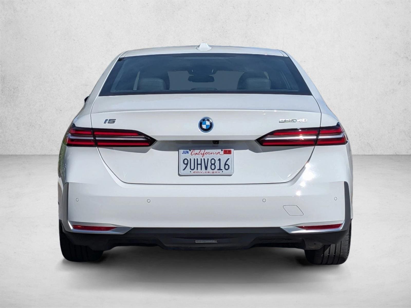 2025 BMW i5 eDrive40 photo 6