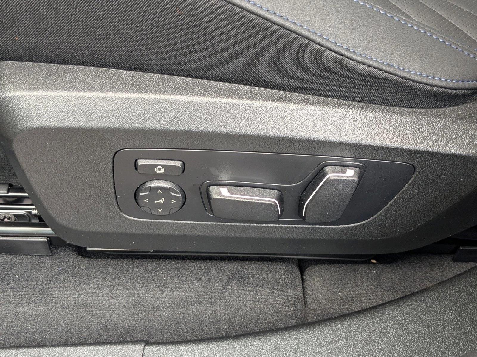 2026 BMW X3 30 xDrive photo 4