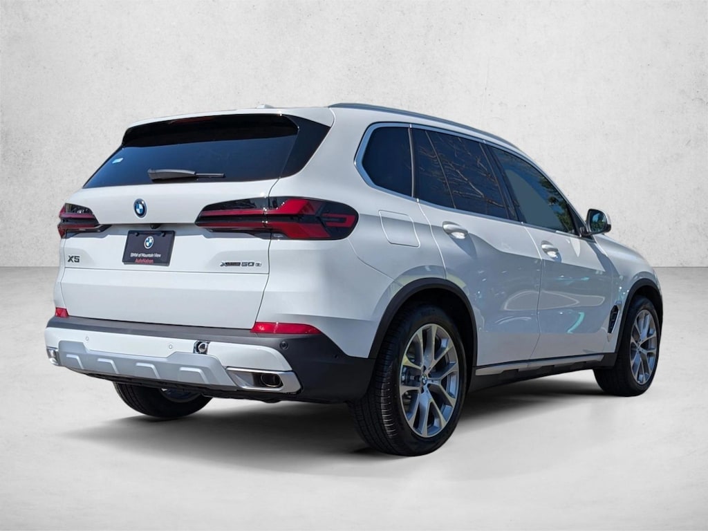 New 2026 BMW X5 PHEV xDrive50e SUV