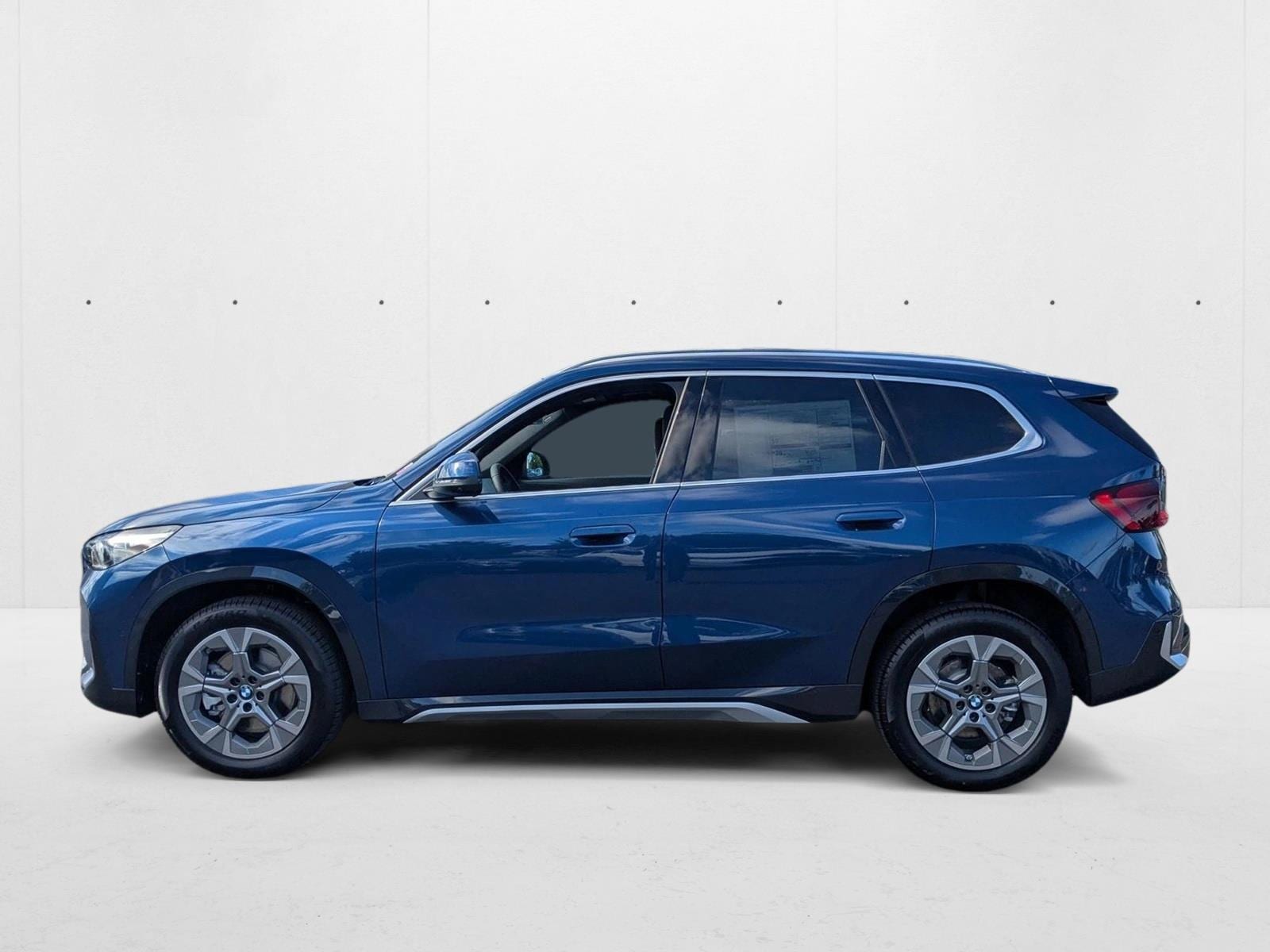 2025 BMW X1 xDrive28i photo 5
