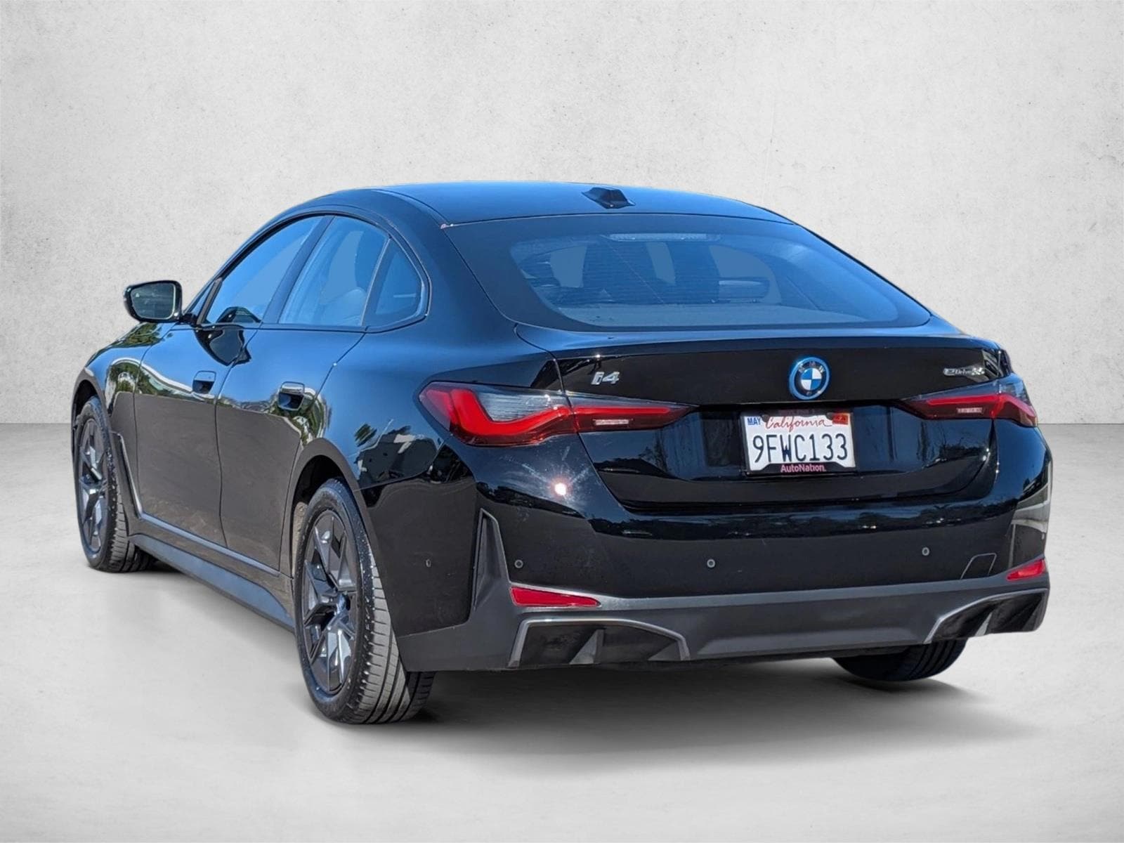 2023 BMW i4 eDrive35 photo 3