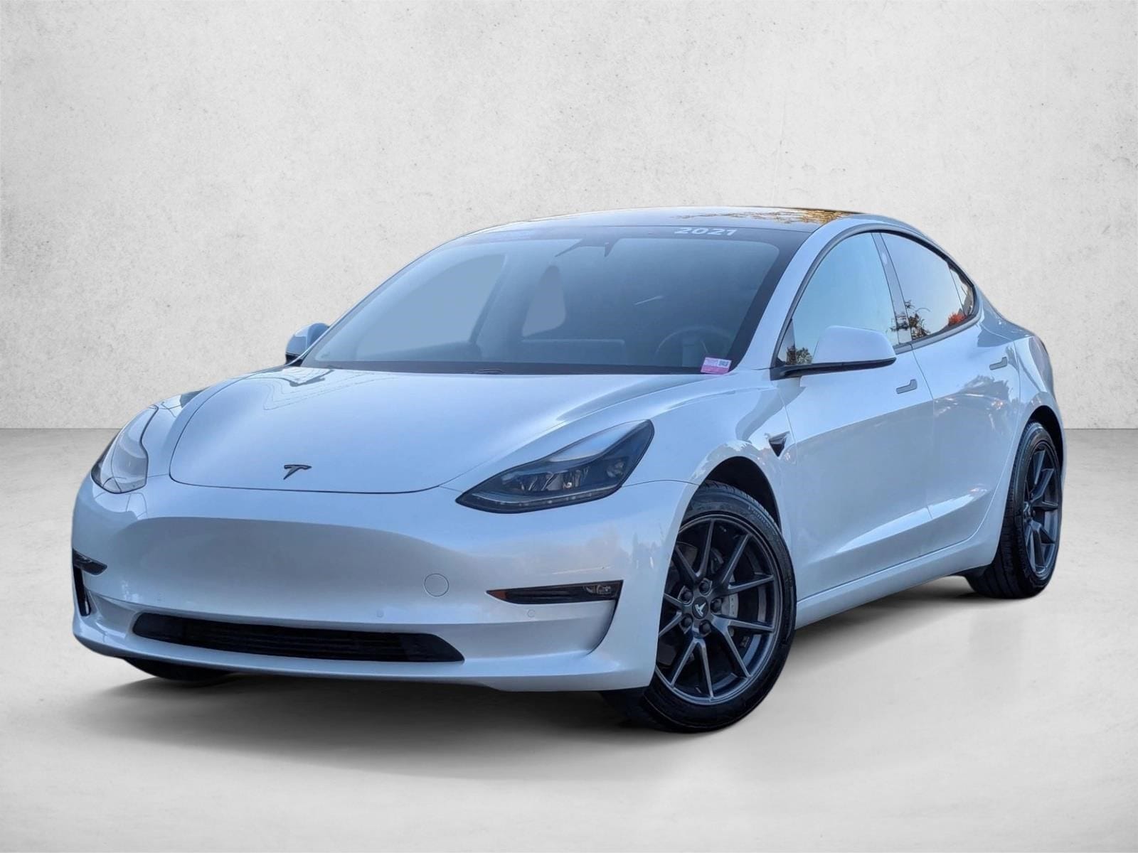 2021 Tesla Model 3 Base's photo