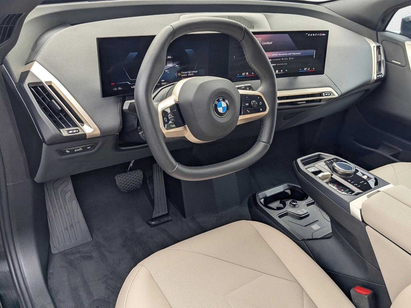 2026 Bmw iX photo 3