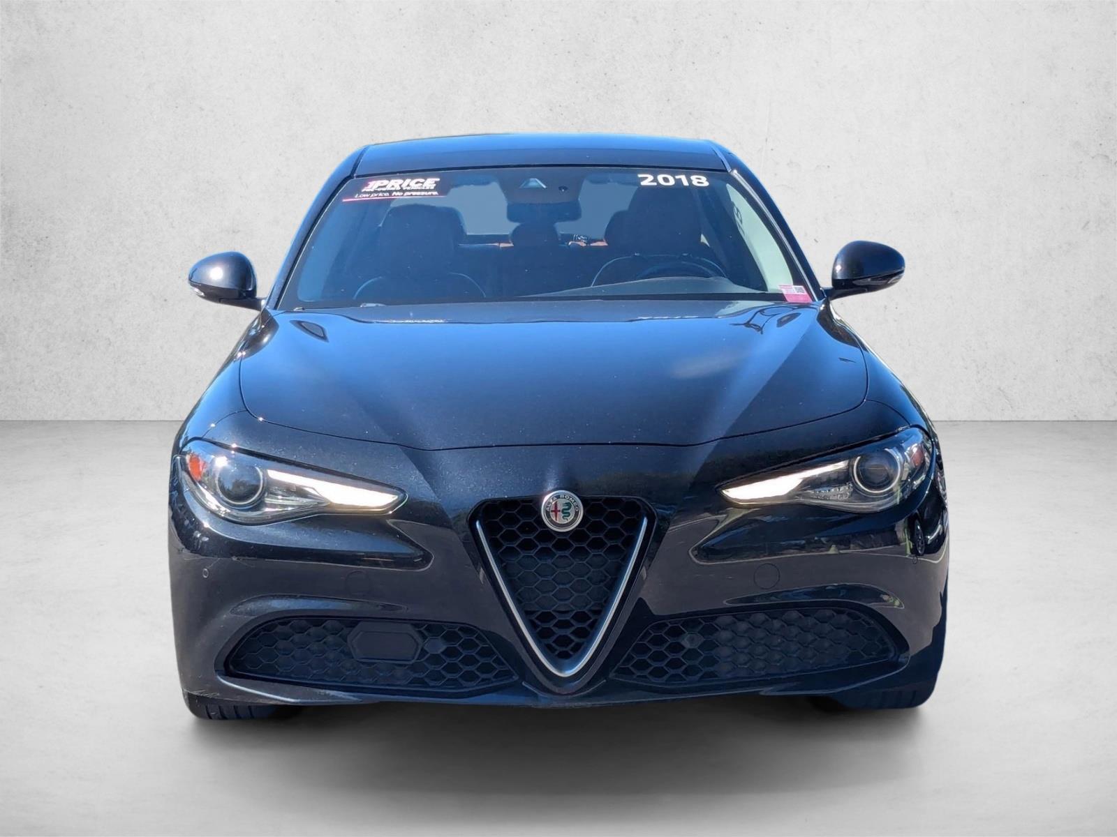 2018 Alfa Romeo Giulia Ti photo 2