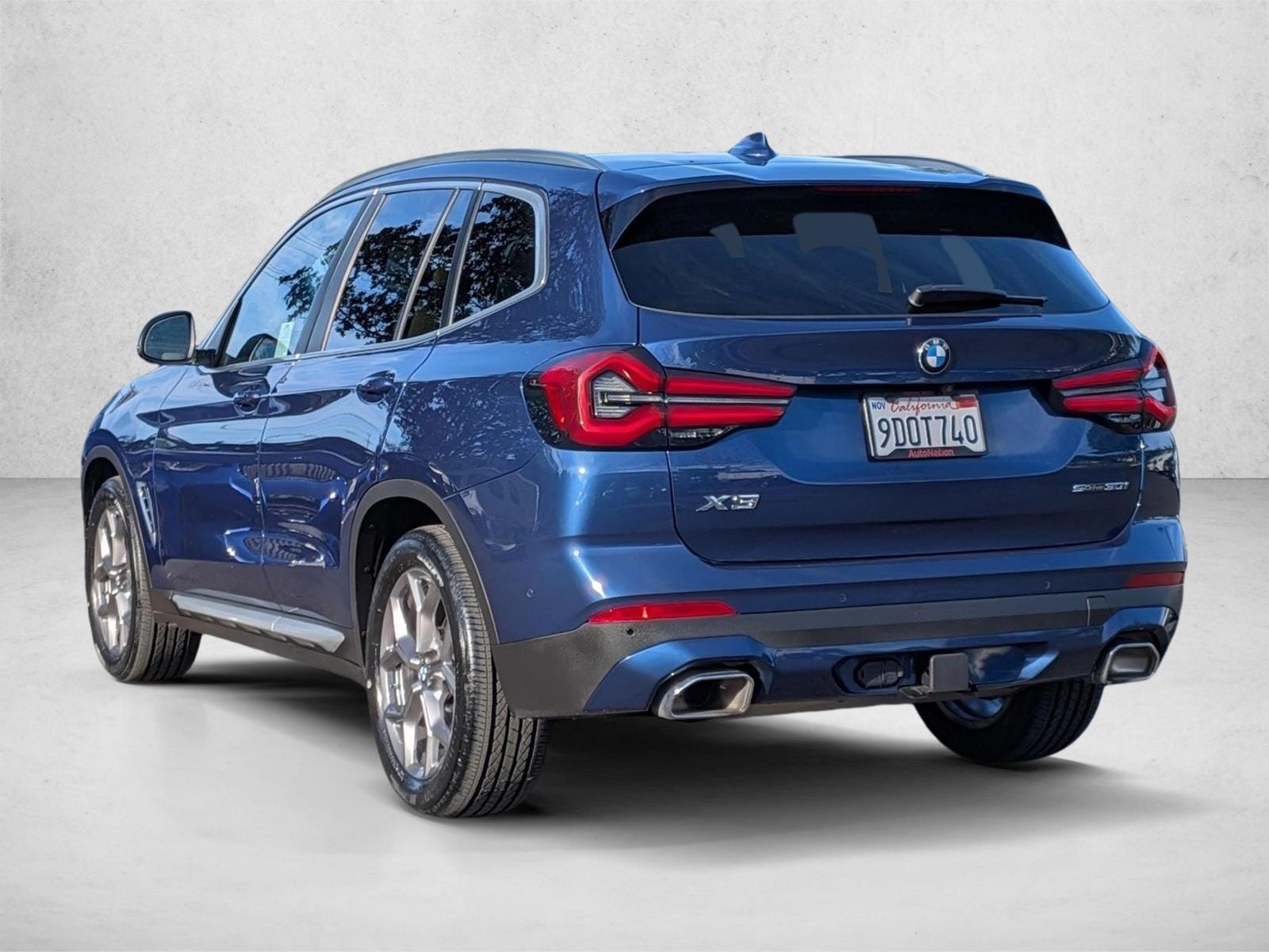 2023 BMW X3 sDrive30i photo 3