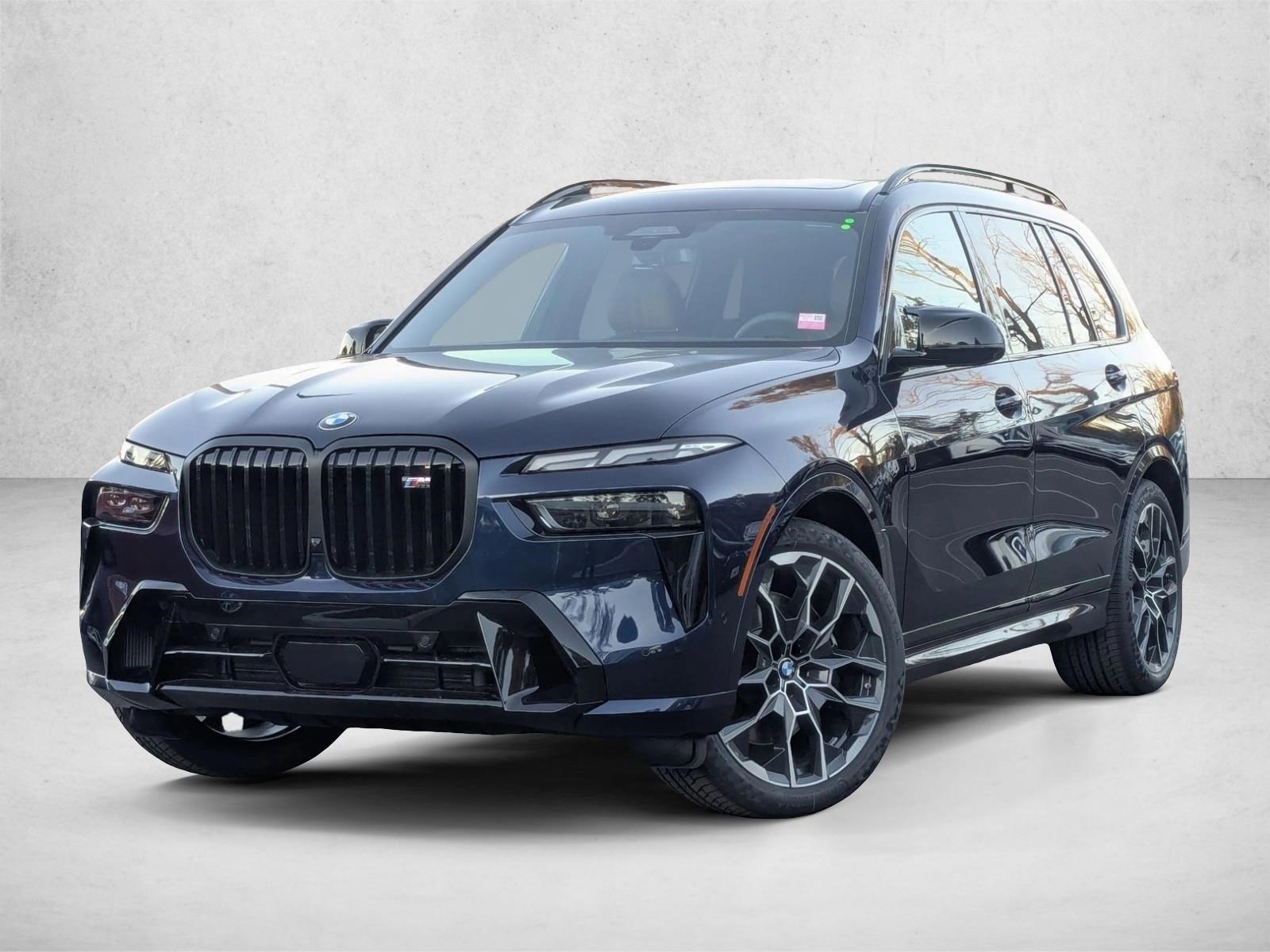 2026 BMW X7 M60i's photo