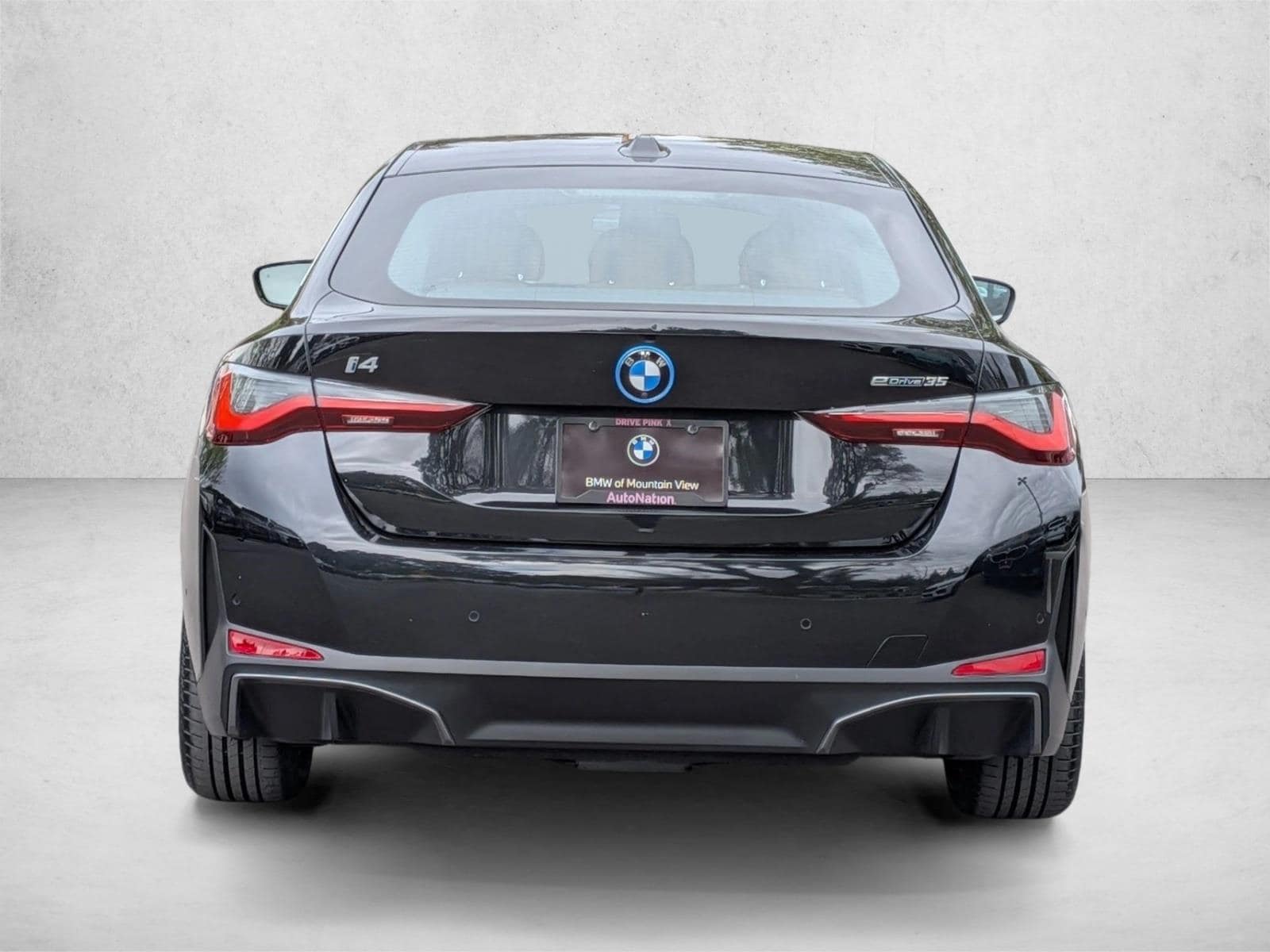 2024 BMW i4 eDrive35 photo 6