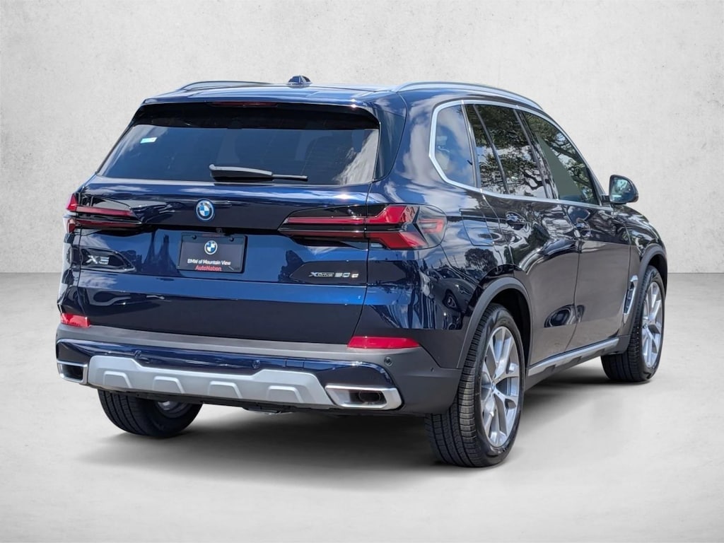 New 2026 BMW X5 PHEV xDrive50e SUV