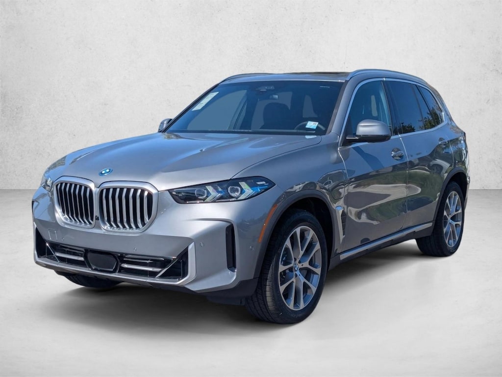 New 2026 BMW X5 PHEV xDrive50e SUV