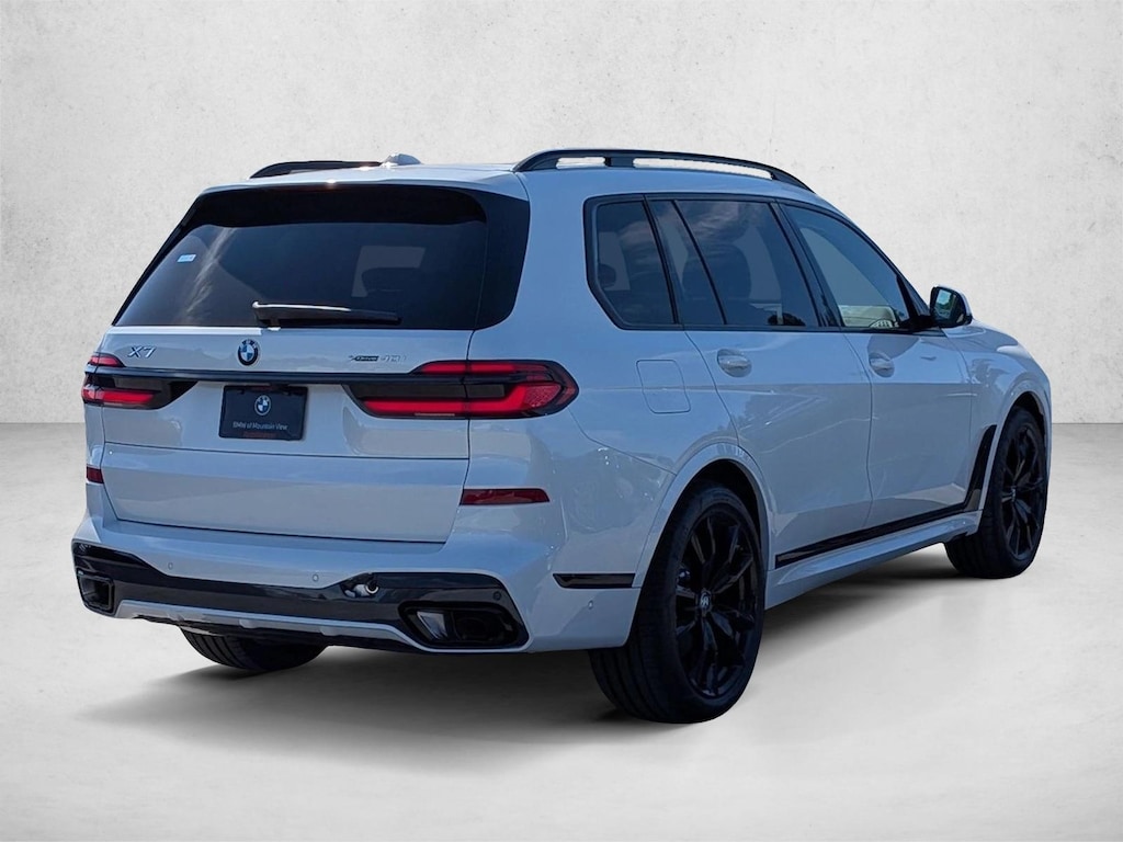 New 2027 BMW X7 xDrive40i SUV