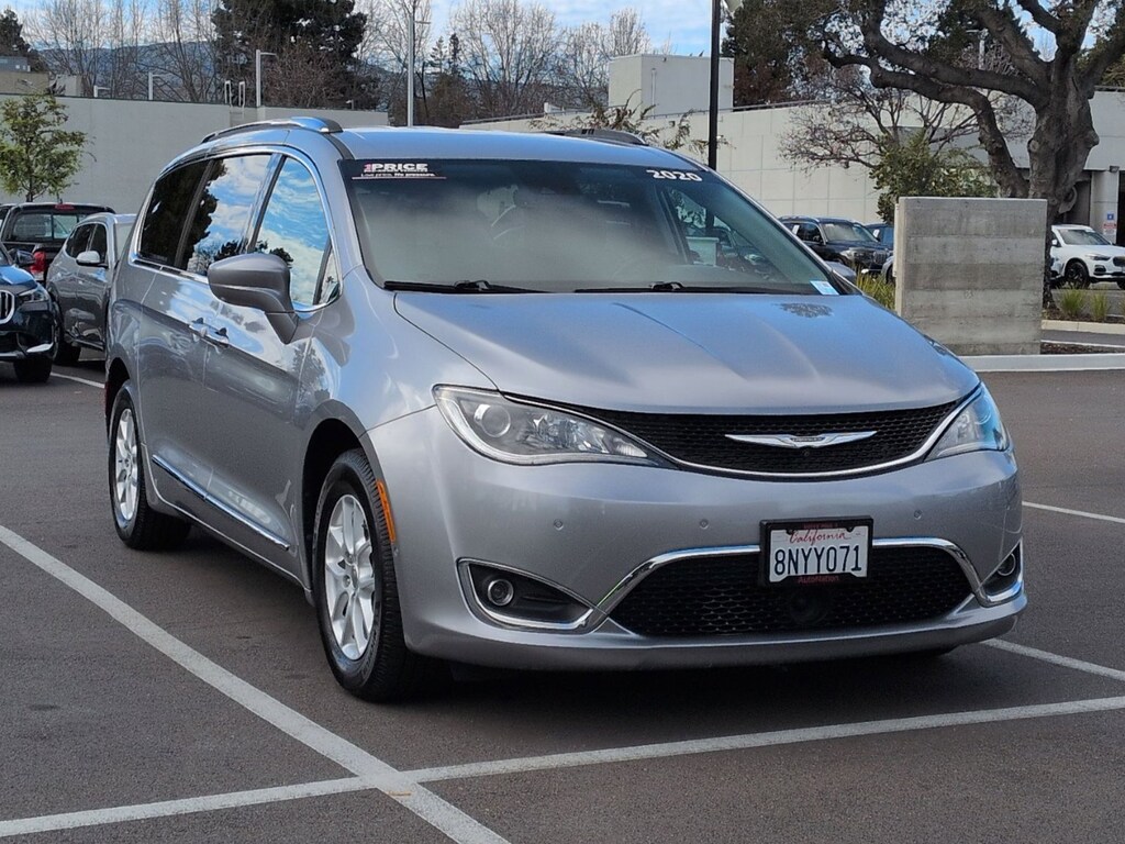 Used 2020 Chrysler Pacifica Touring L Van Passenger Van