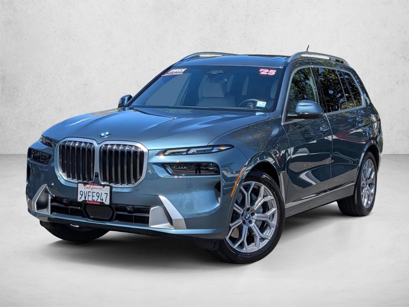 2025 BMW X7 xDrive40i's photo