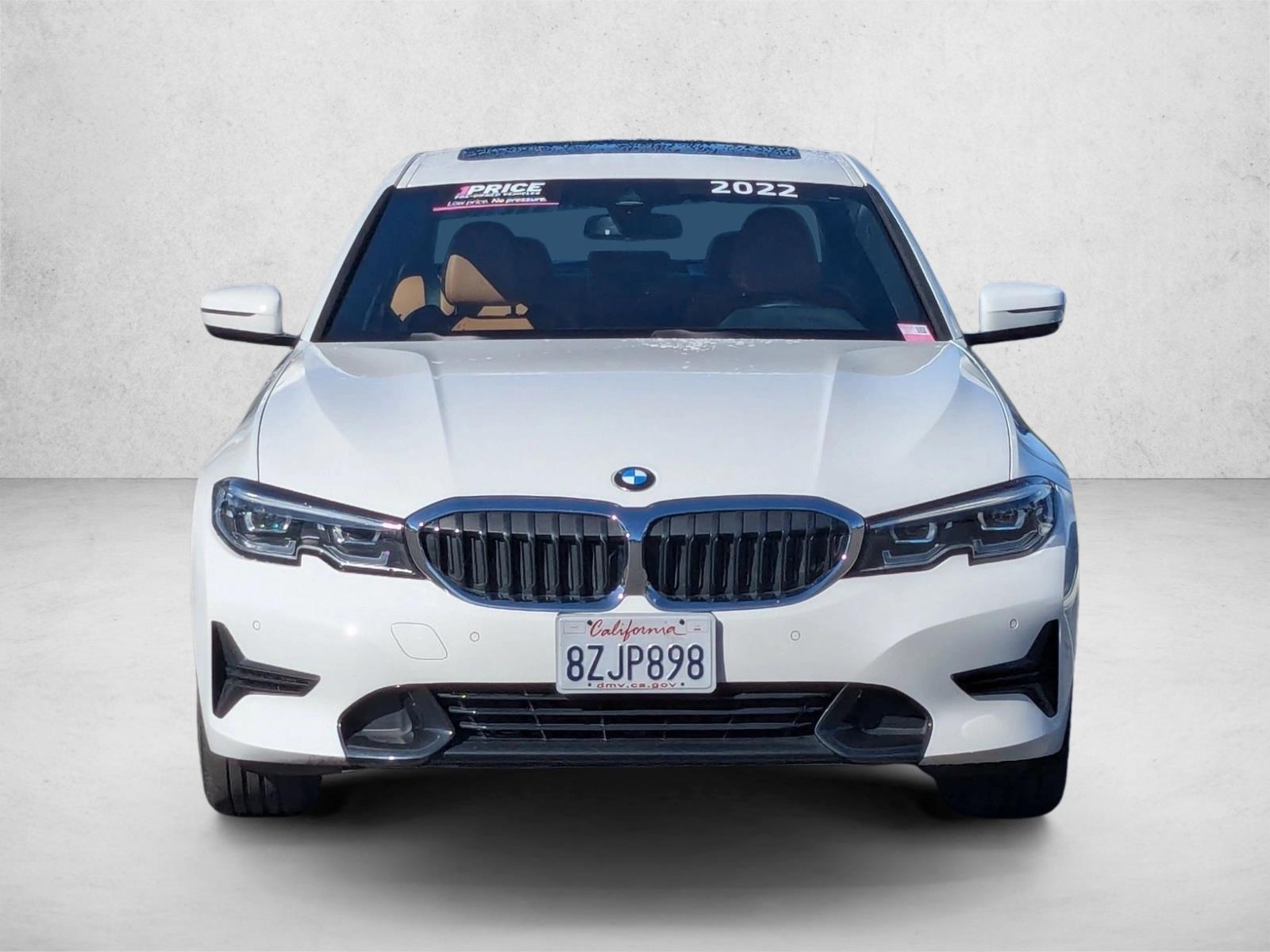 2022 Bmw 330i 3-Series photo 2