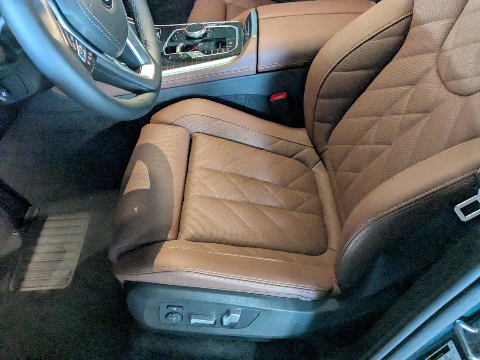 2026 BMW X5 xDrive40i photo 4