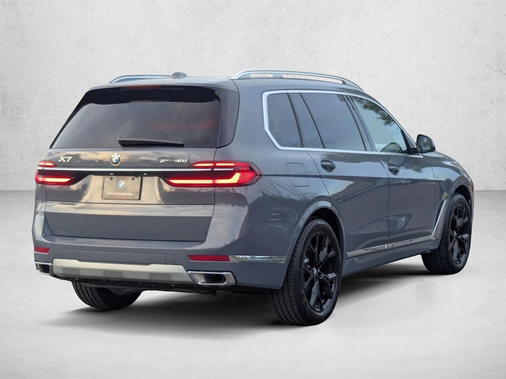 New 2026 BMW X7 xDrive40i SUV