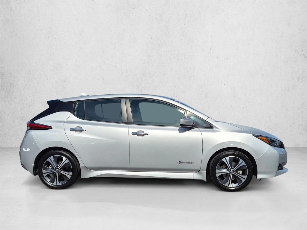 Used 2018 Nissan LEAF Hatchback