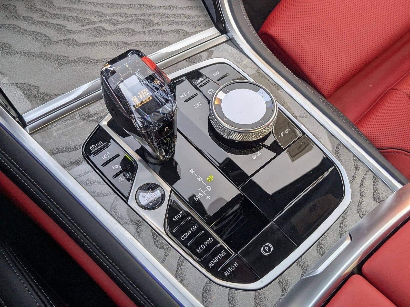 2026 BMW 8 Series 840i - Photo 12