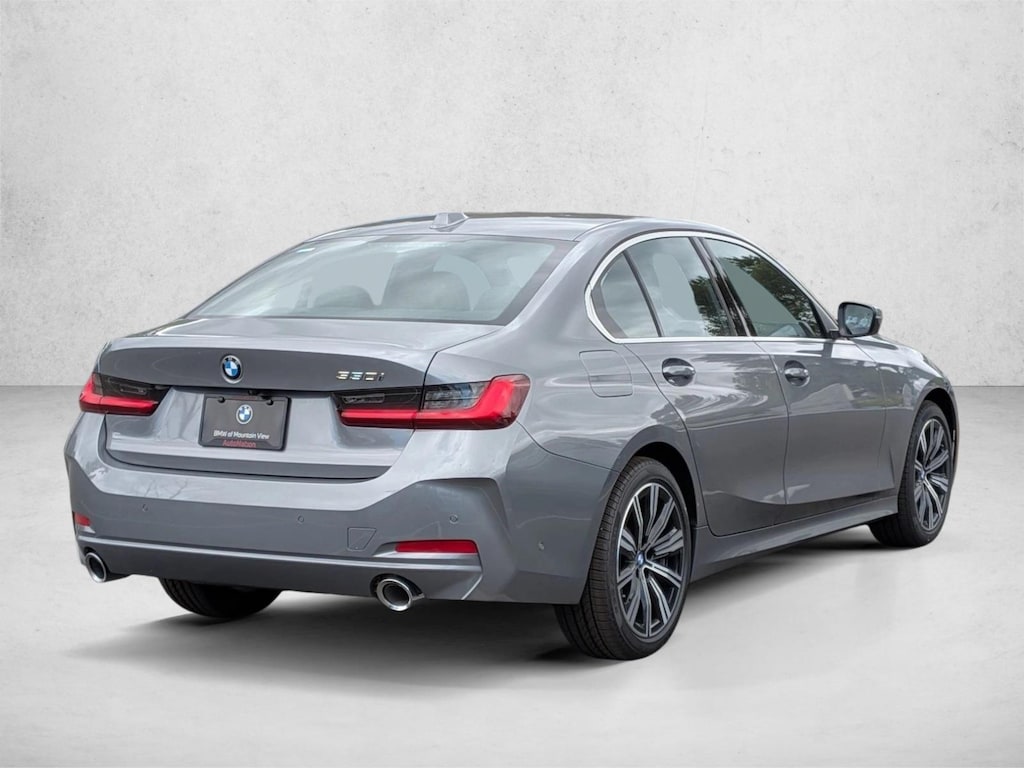 New 2026 BMW 330i Sedan