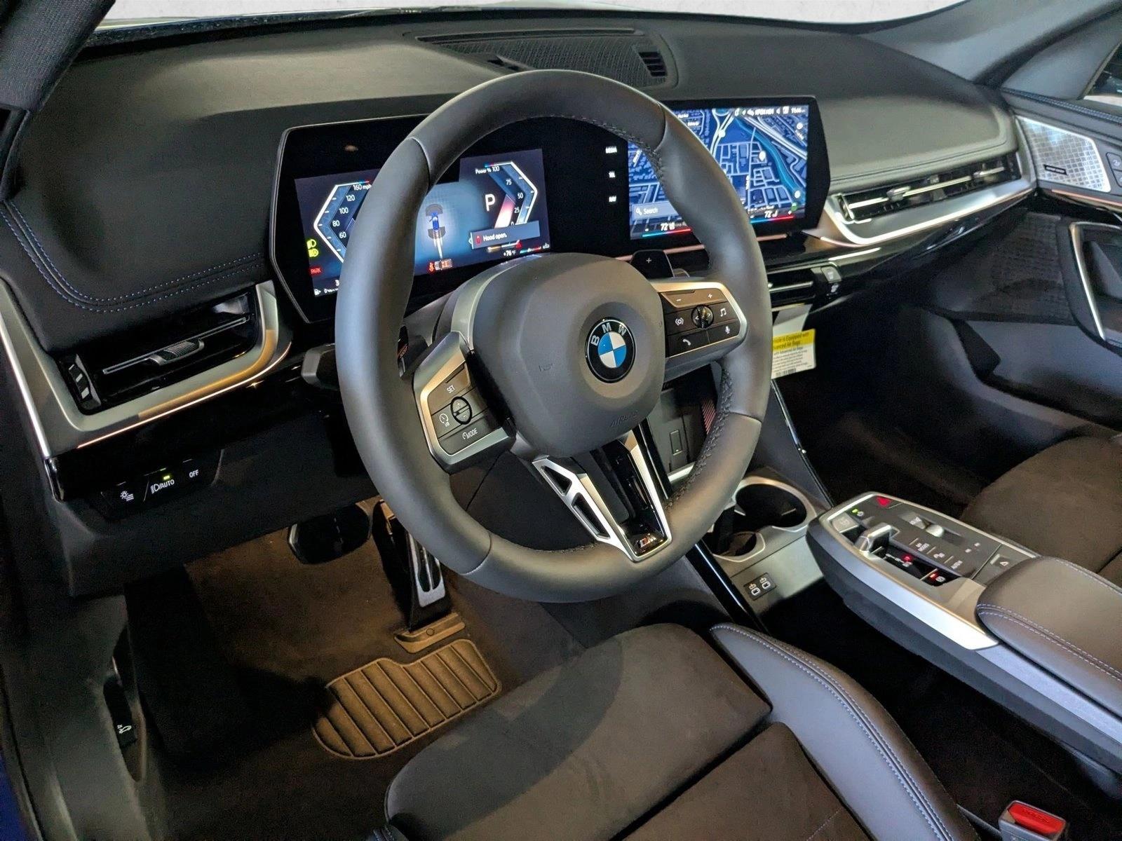 2025 BMW X1 xDrive28i photo 3