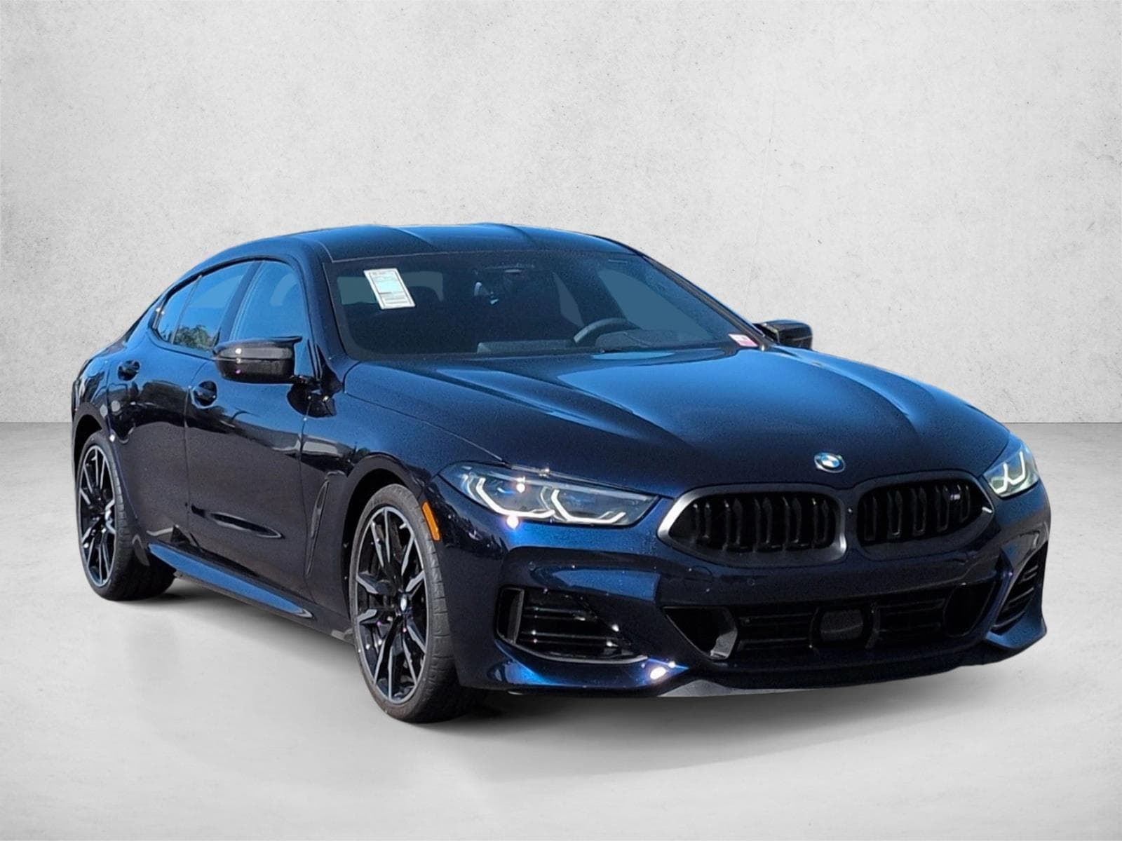2026 BMW 8 Series M850i - Photo 7