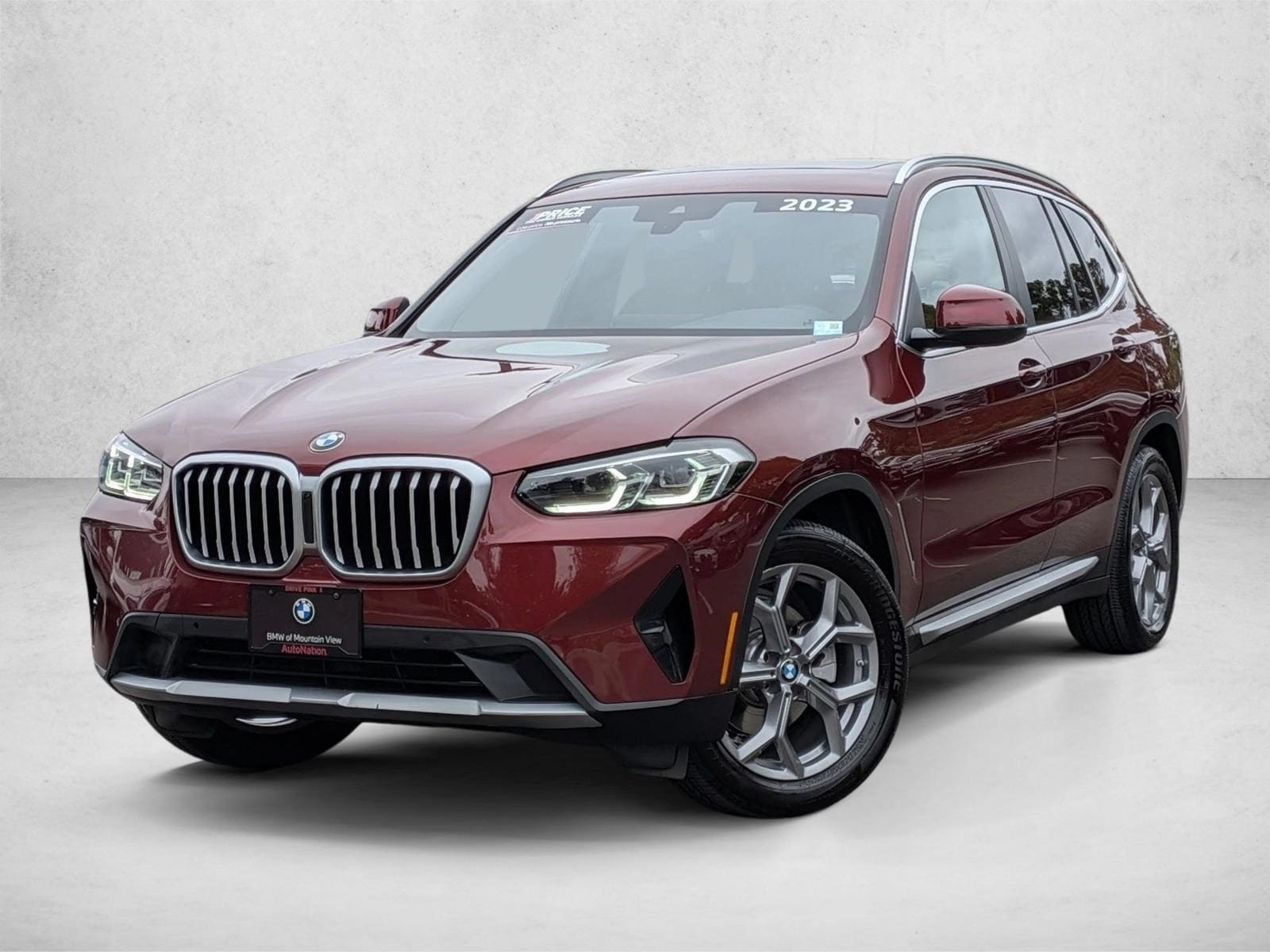 2023 BMW X3 sDrive30i's photo